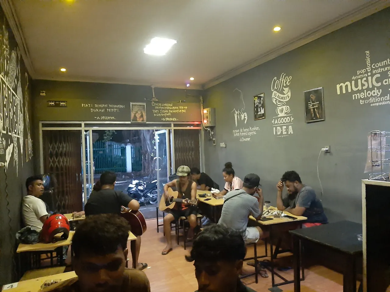 A Dreamer Coffee
