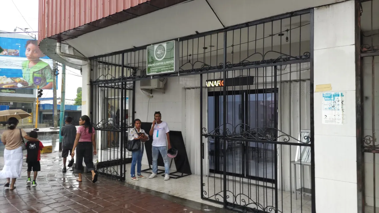 AINARO COFFEE & RESTO