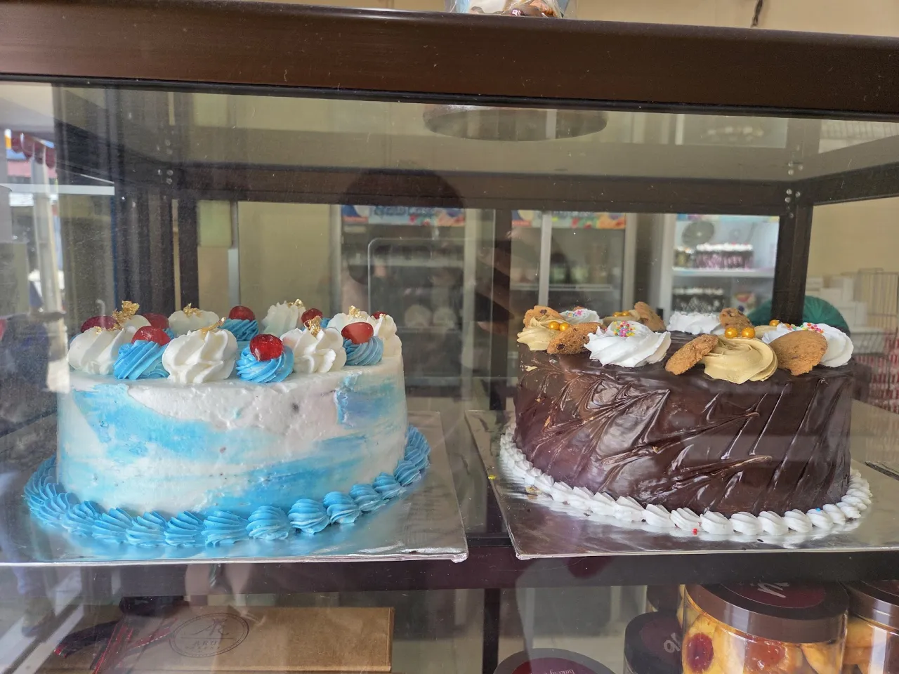 Aru Bakery