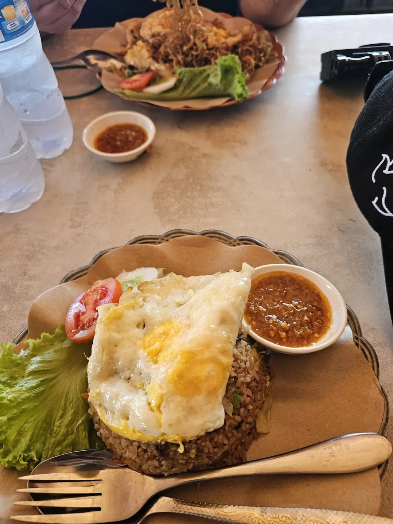 Cafe & Resto Kaduak Maliana