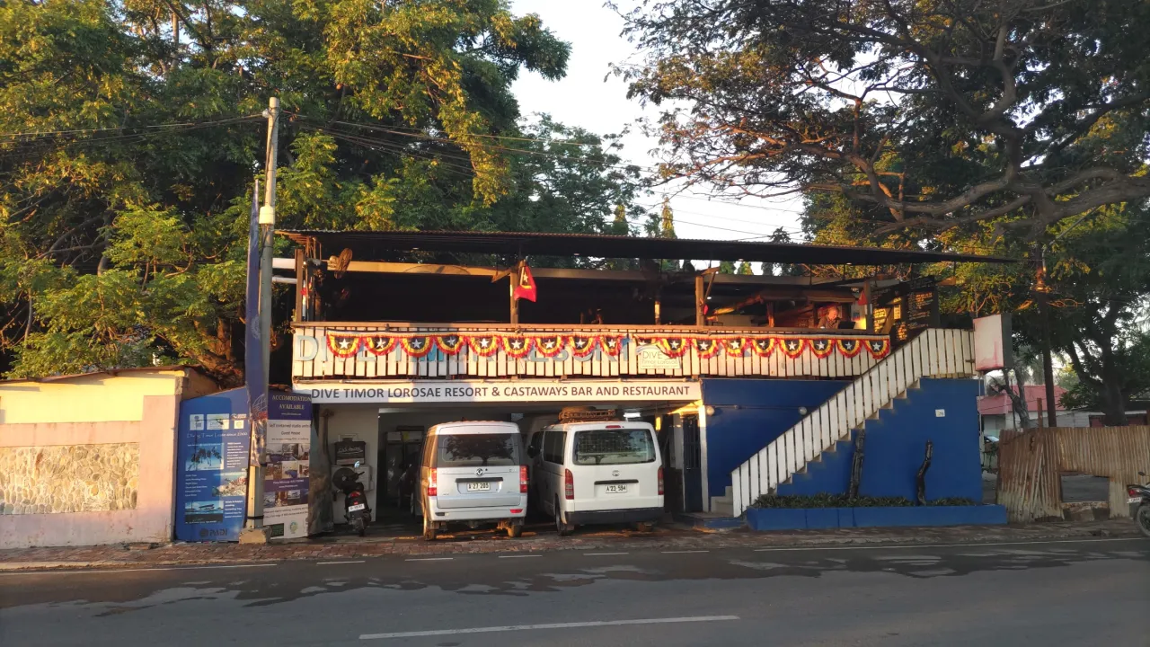 Castaway Bar