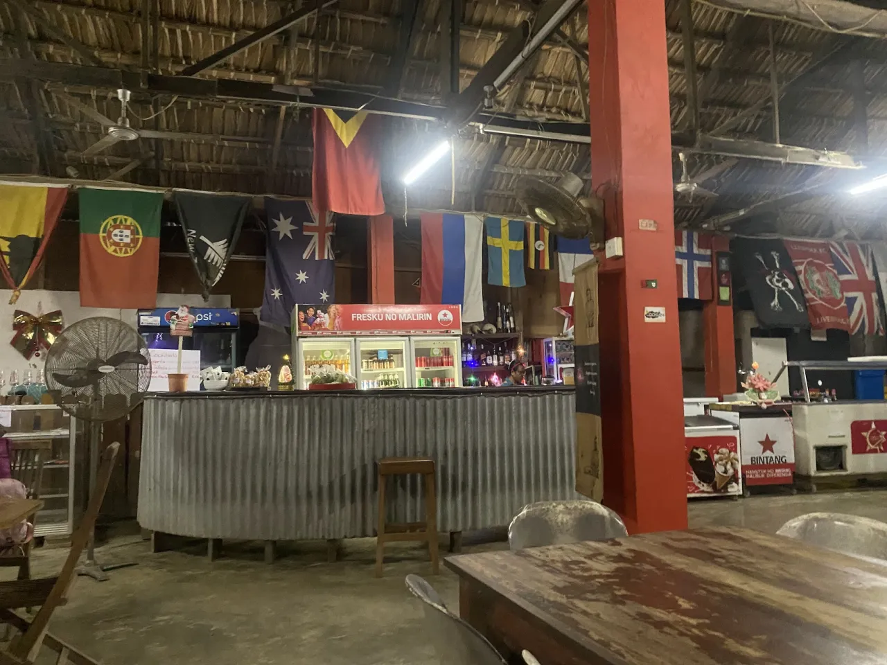 Caz Bar & Restaurant