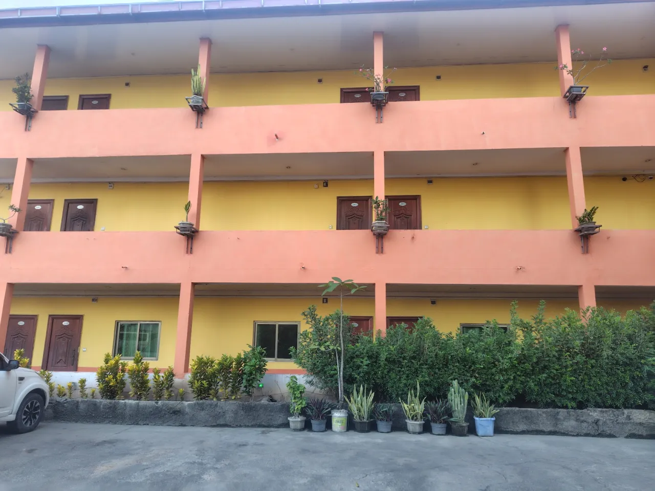 Chong Ti Hotel