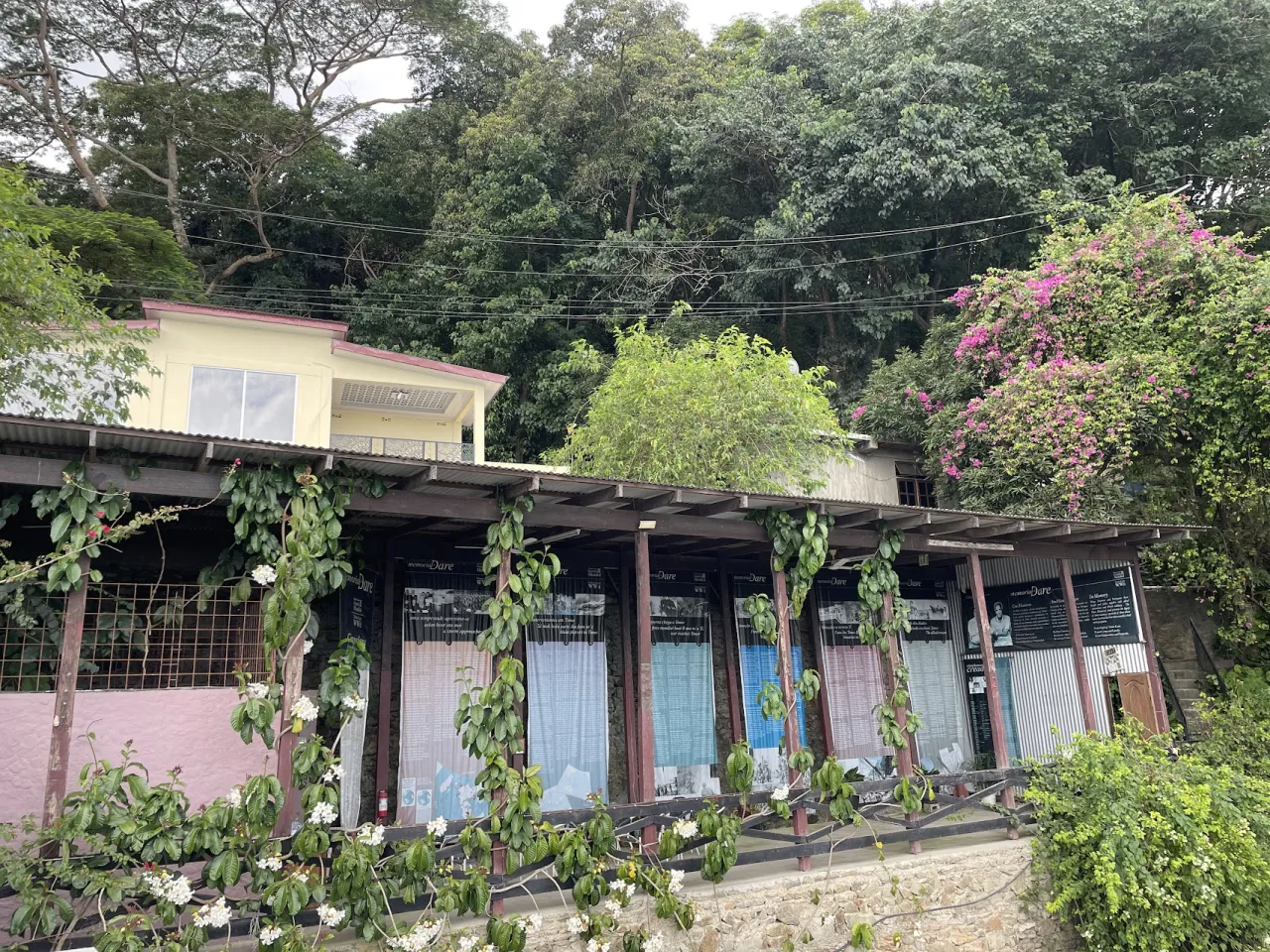 Dare Memorial Museum & Cafe