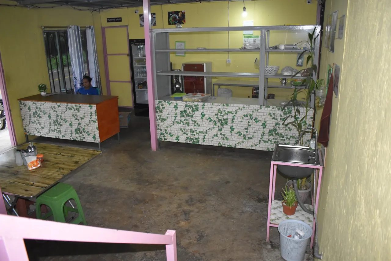 Dela Restaurant
