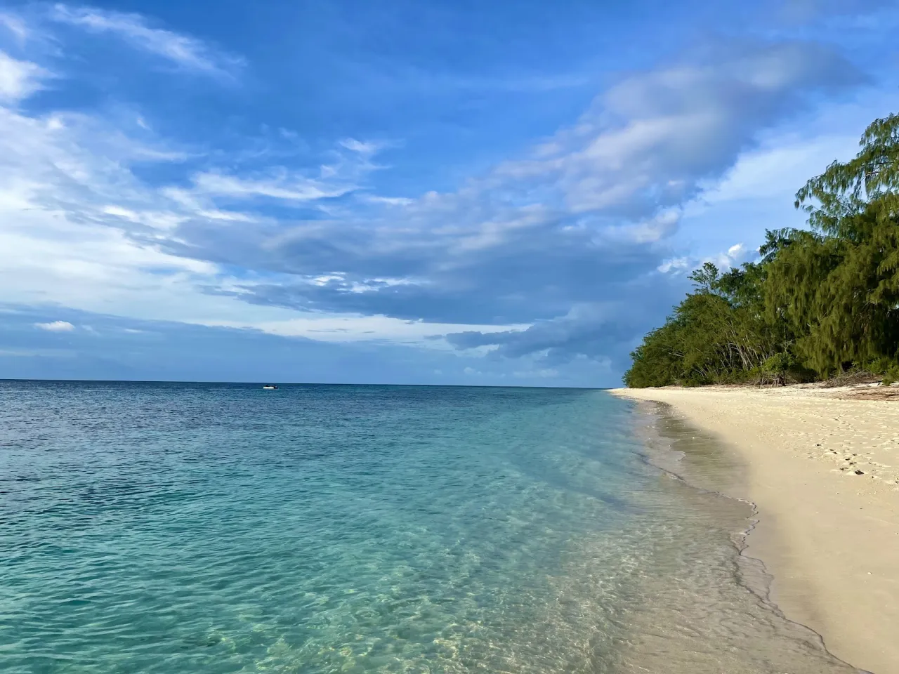 Jaco Beach Resort Hotel