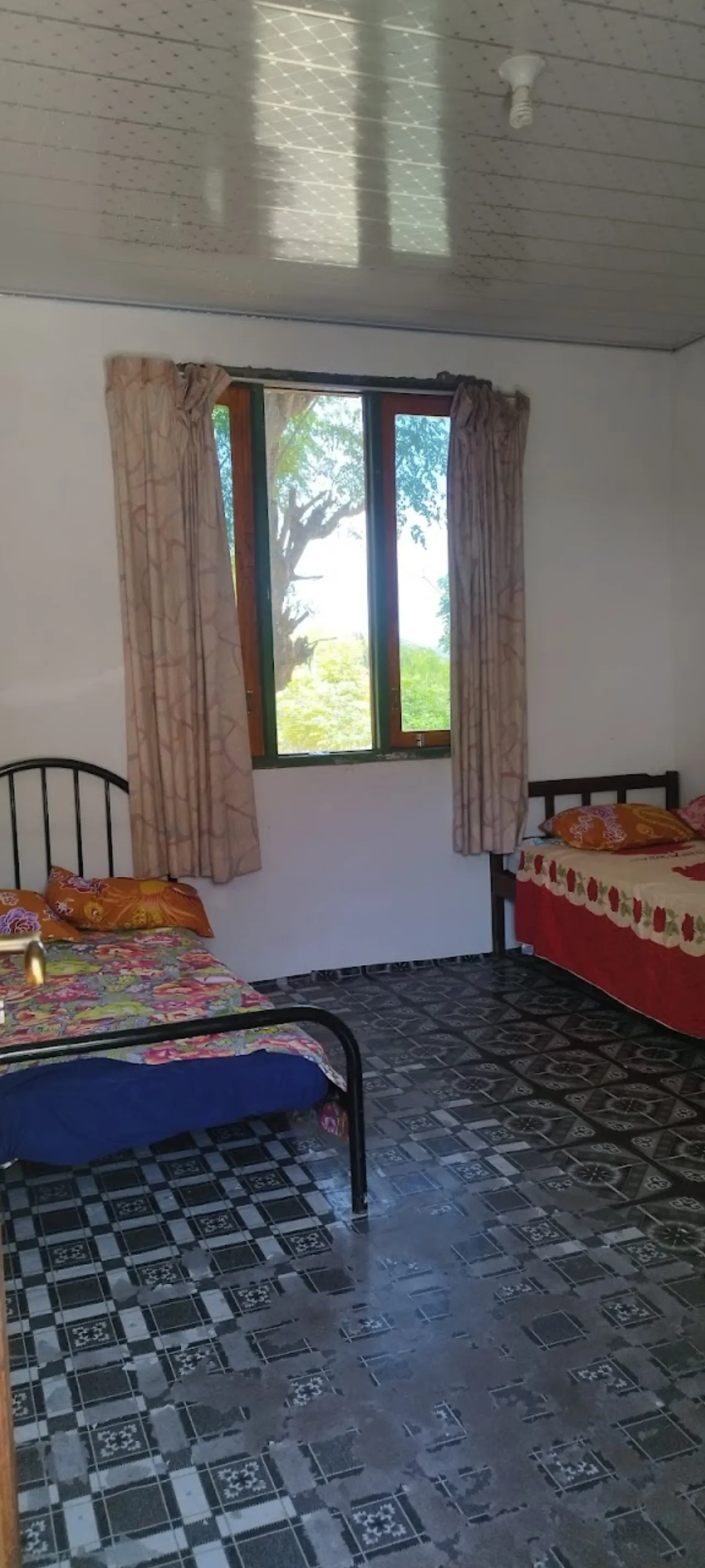 Loza Moria & Home Stay