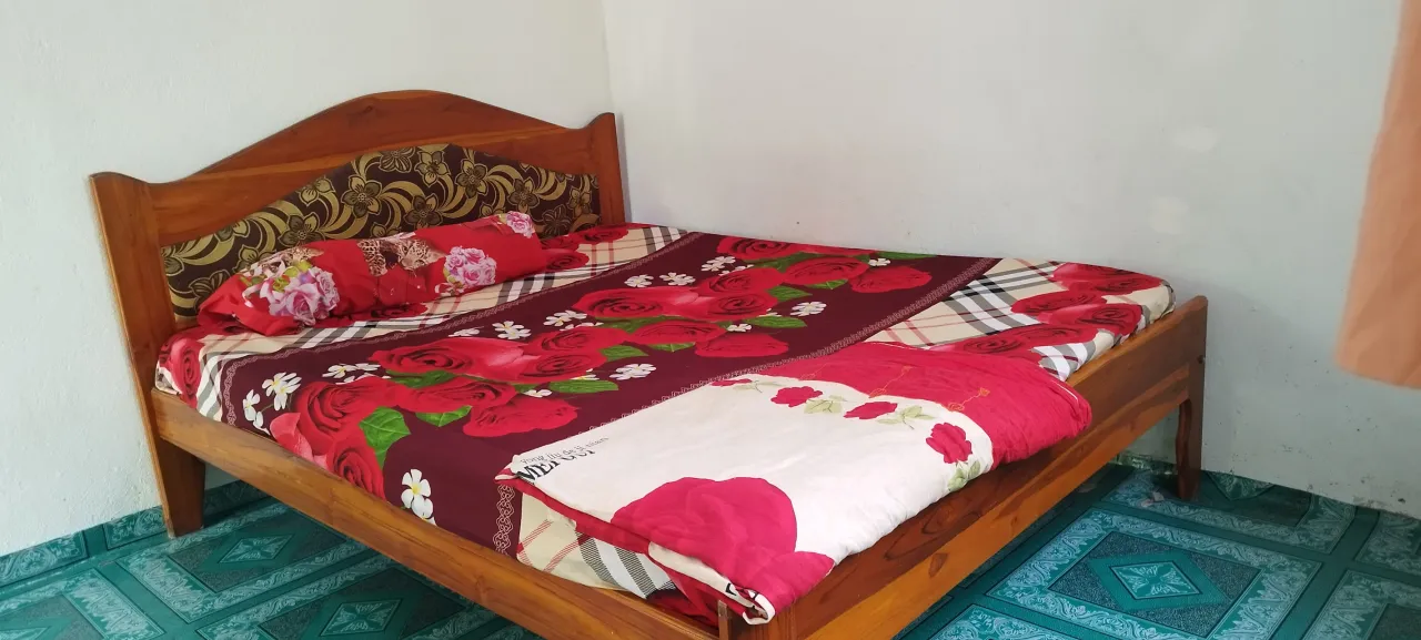 Loza Moria & Home Stay