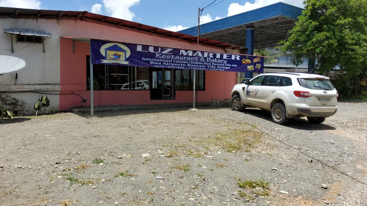 Luz Marter Restaurant & Bakery