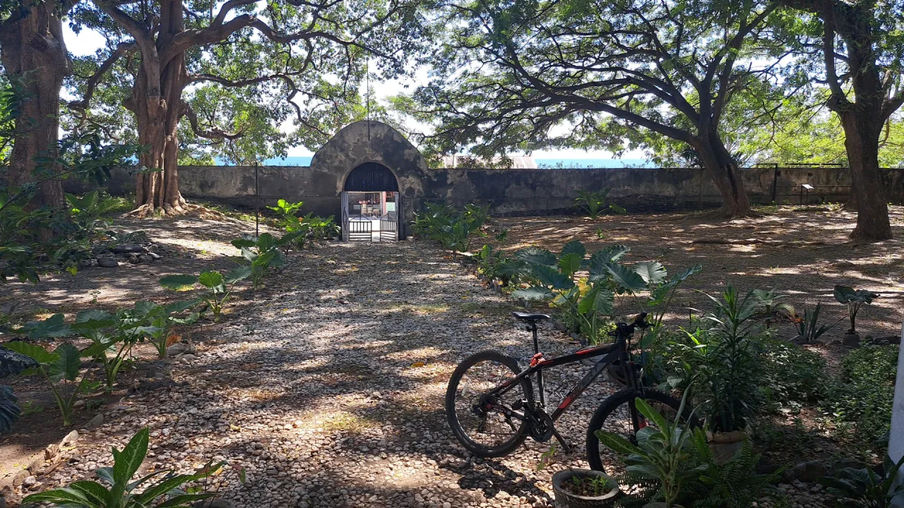 Maubara Fort Restaurant
