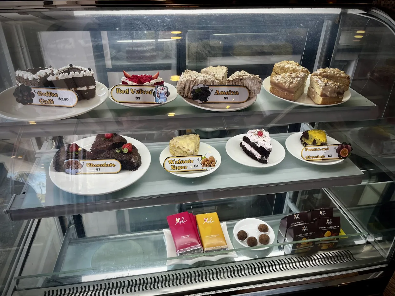 Mehi Cafeteria & Gelateria