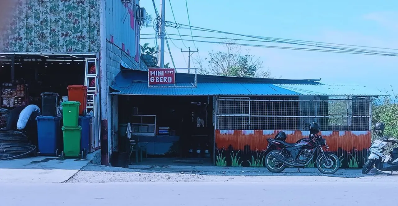 Mini Resto & Terang Bulan "AGAU"
