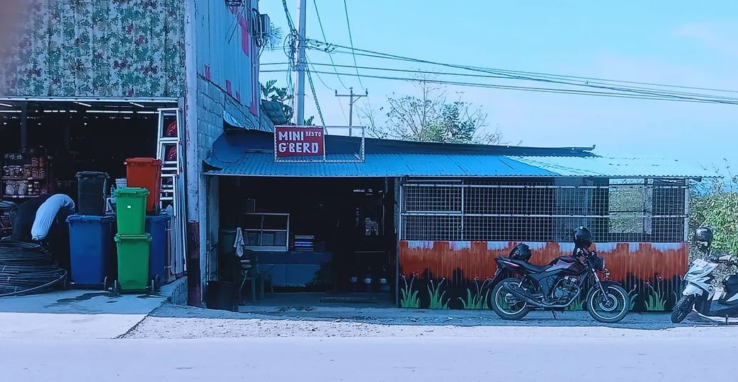 Mini Resto & Terang Bulan "AGAU"