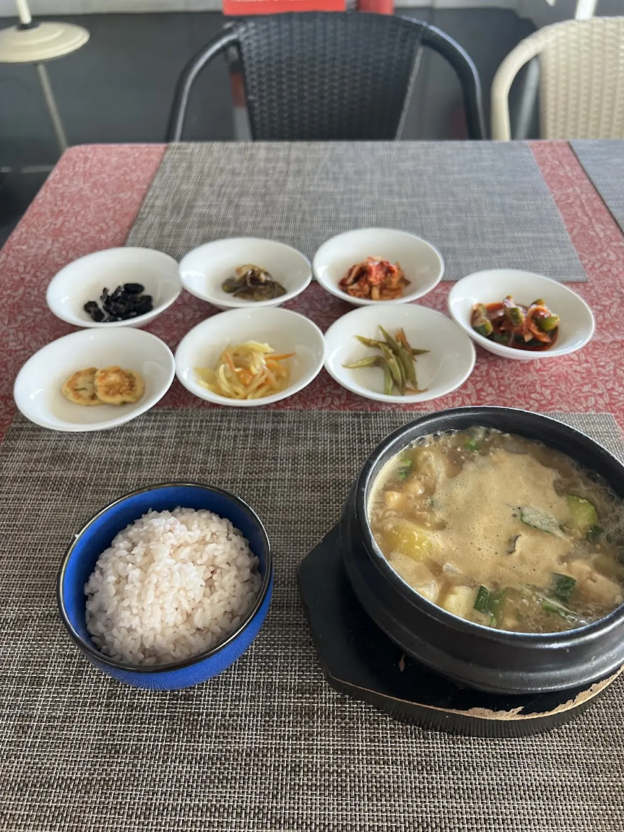 Naris Restaurant