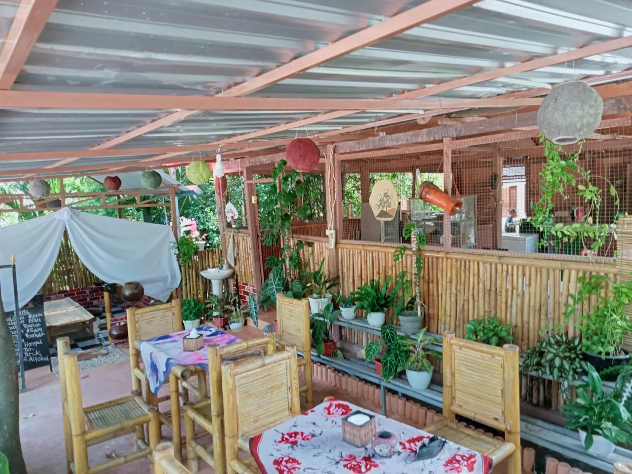 NIVIOTY SAE RESTAURANT