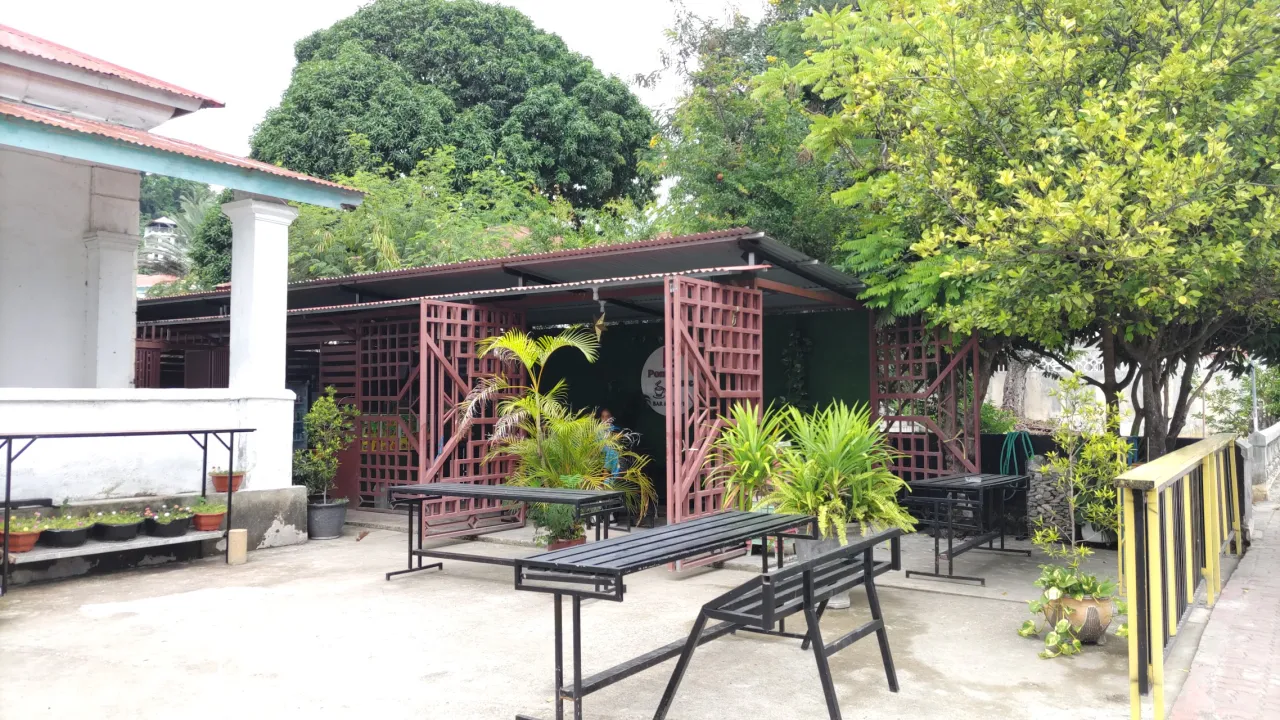 Ponta Leste Bar & Coffee