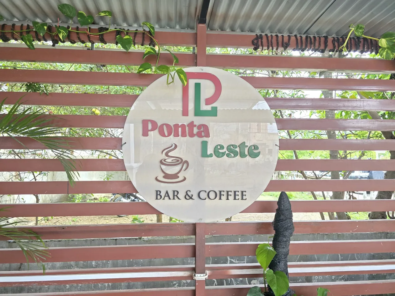 Ponta Leste Bar & Coffee