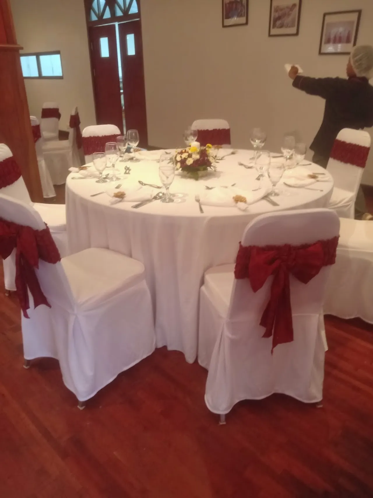 Pro Ema Restaurant School