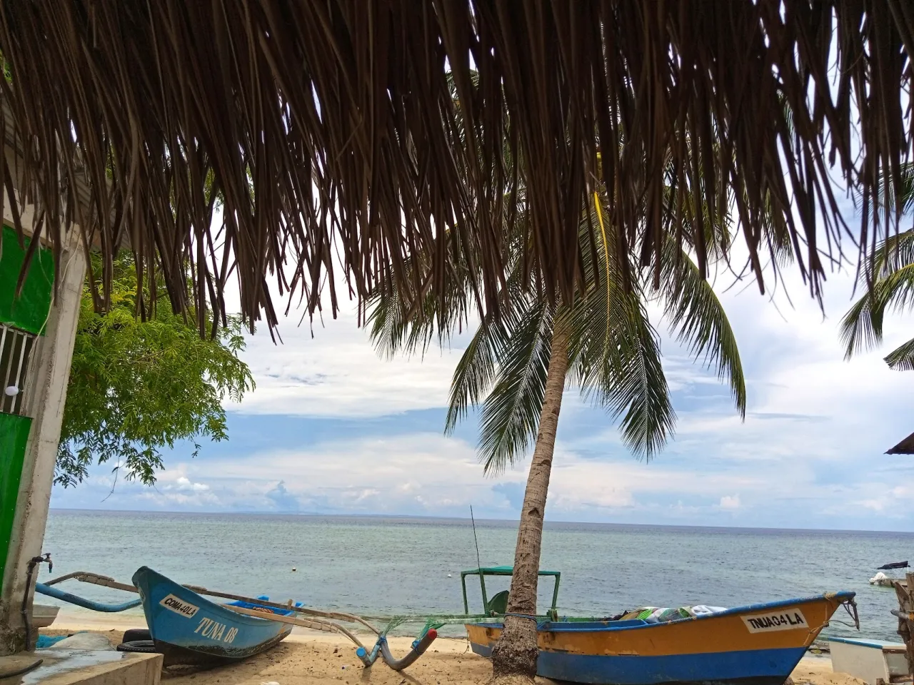 Ray-Kapitan Guest House and restaurant