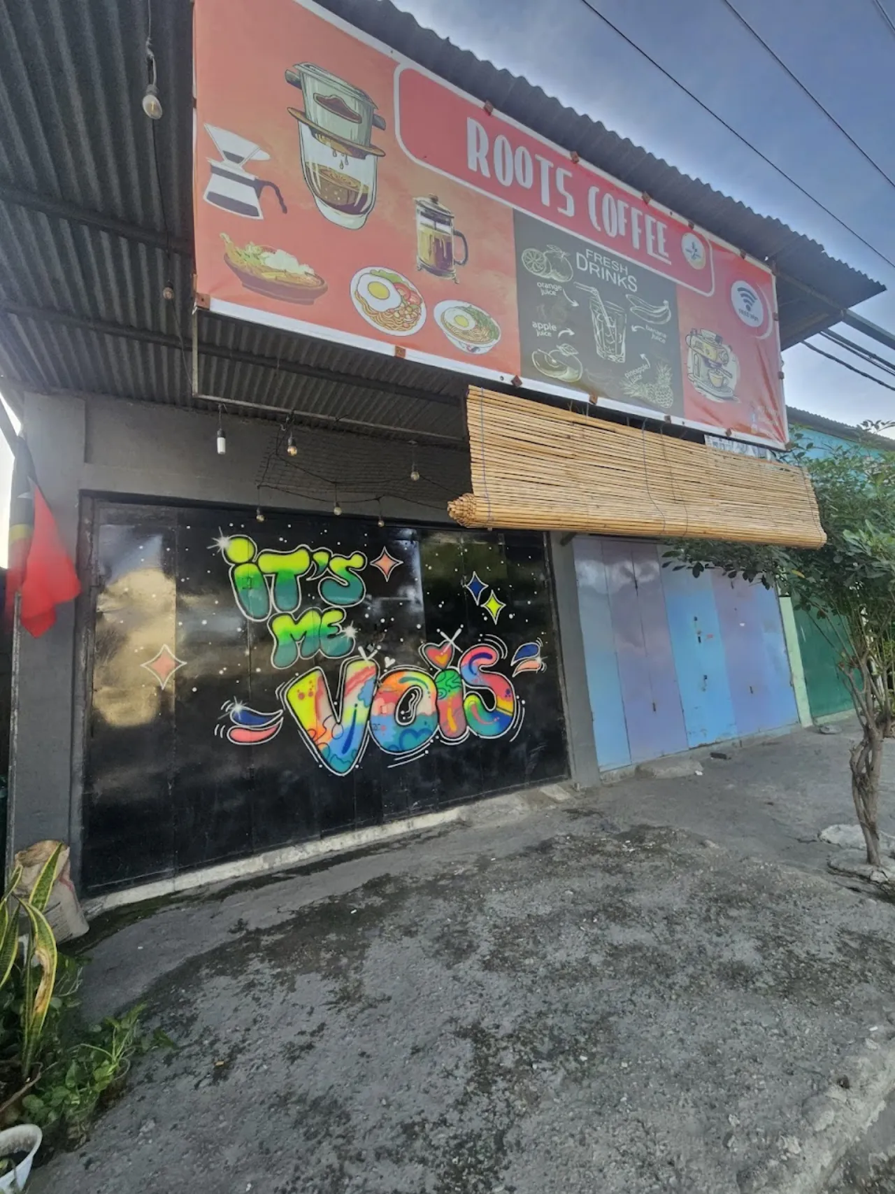 Roots Coffee