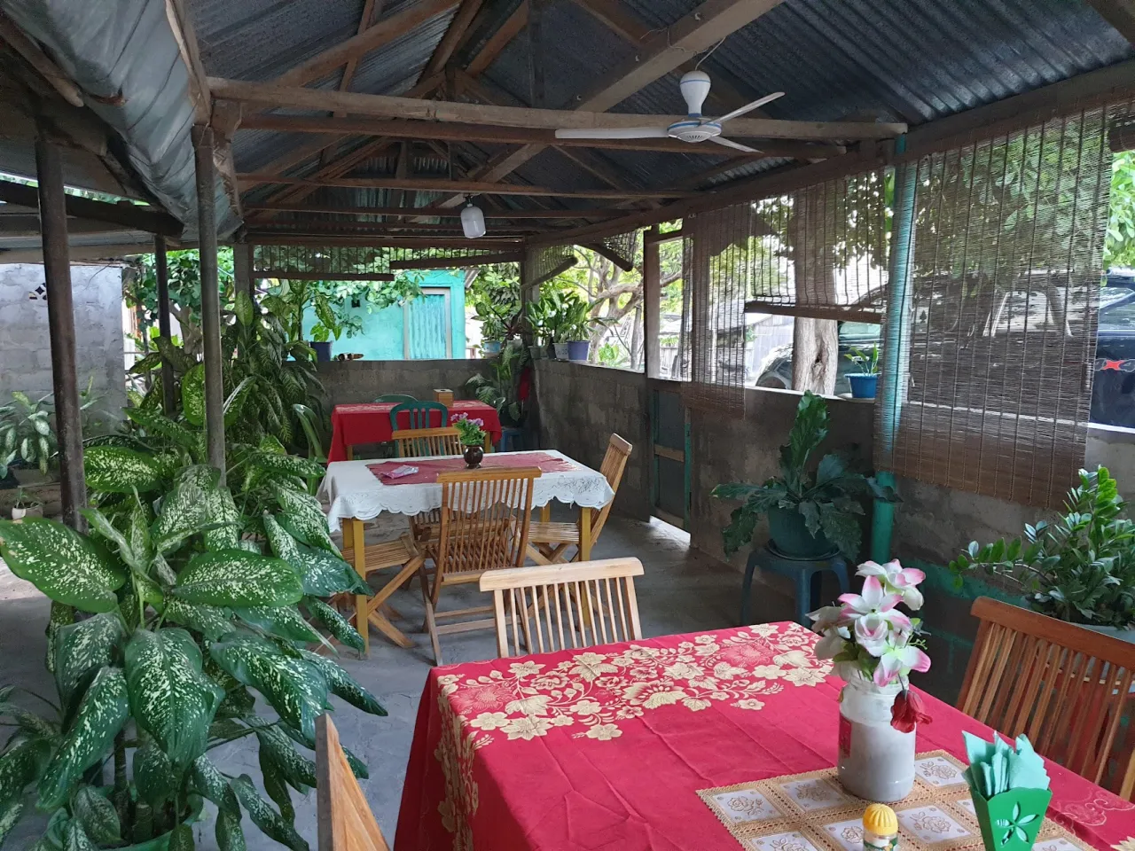Sra. ROSA Guest House