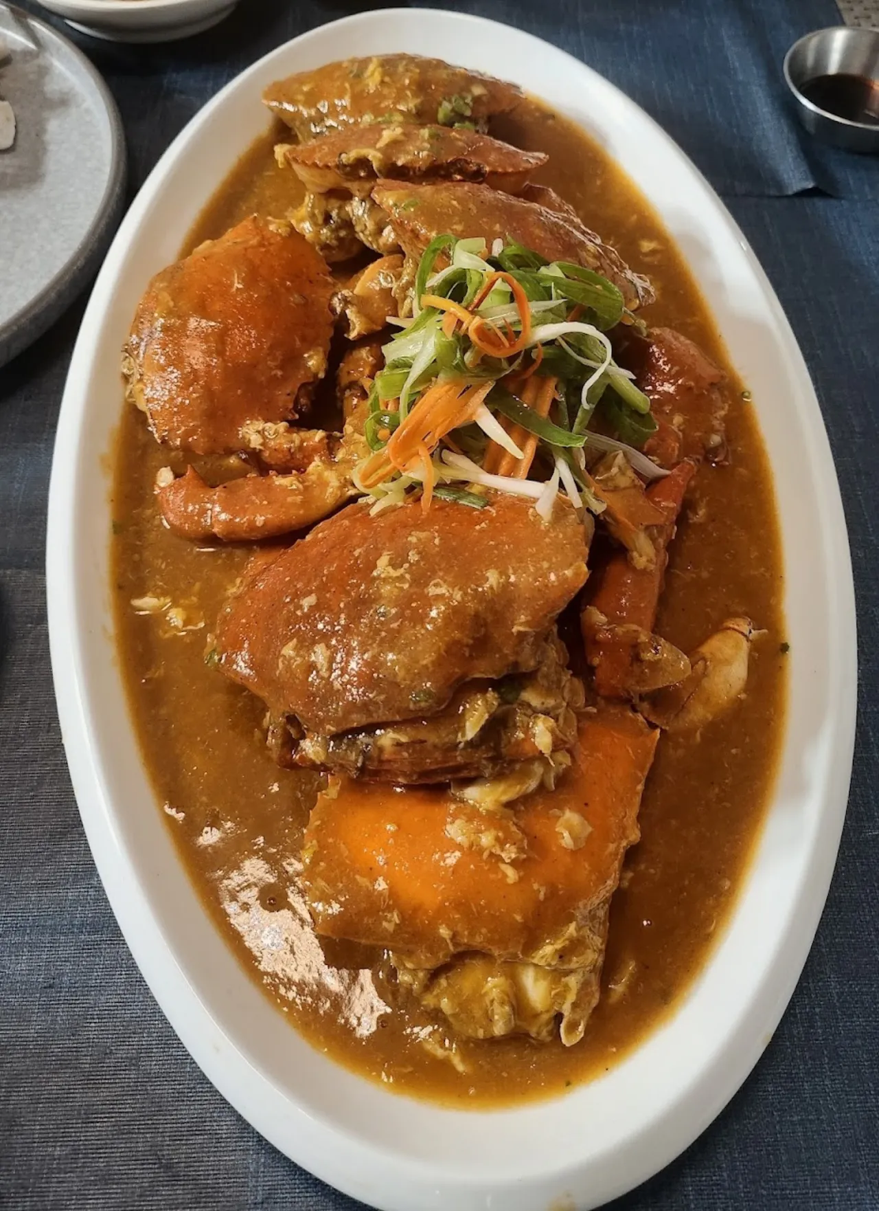Suji's Grill & Sushi
